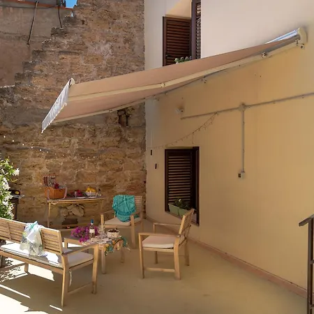 La Mia Deliziosa Casetta Di Giu Dom wakacyjny Termini Imerese